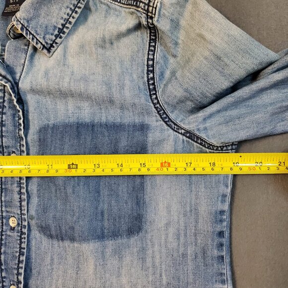 Joe Fresh Denim Button-Up Shirt Women Size S/P Light Blue Western Style - Picture 9 of 11